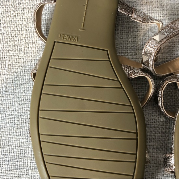 Vaneli Sandals size 7.5N slight wedge gold bejeweled - Picture 12 of 13